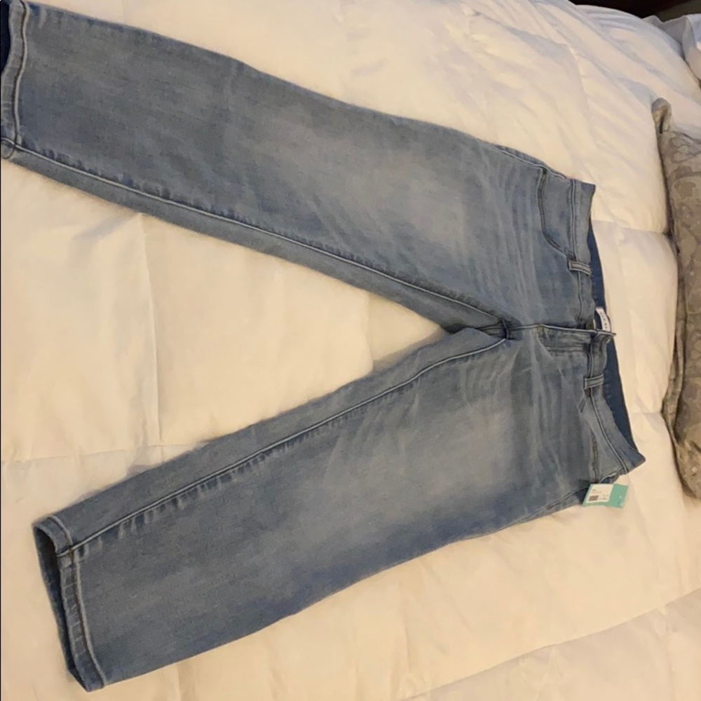 Lila Ryan light wash skinny jeans